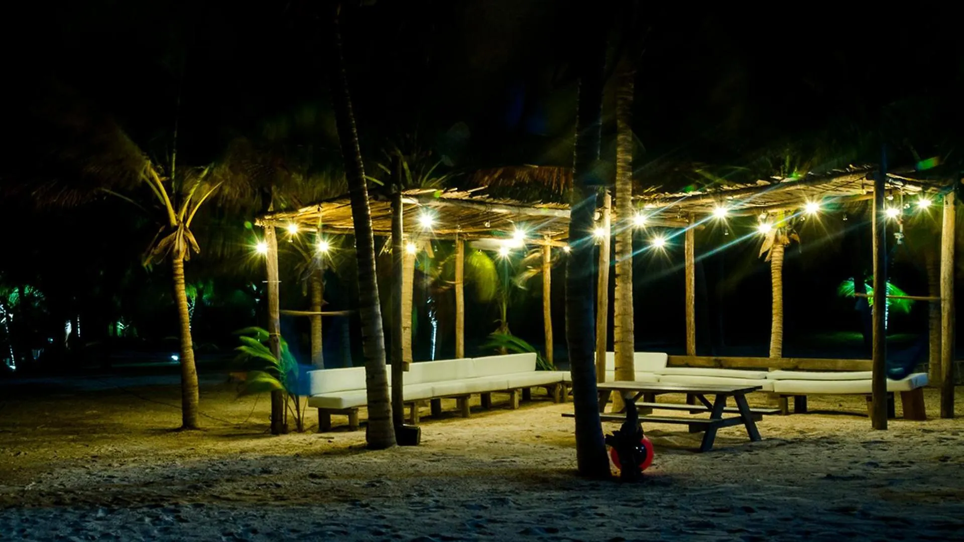 Beachfront Private Villa Tulum Sian Kaan Feriehus